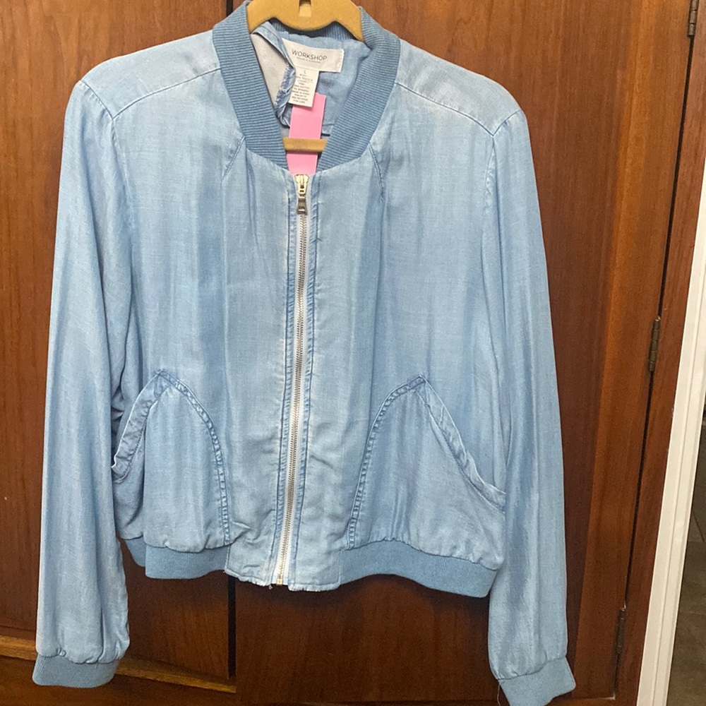 Light weight denim jacket